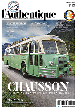 No 01 de l'Authentique avec une couverture d'une 4CV RENAULT