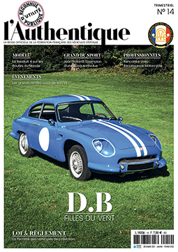 No 01 de l'Authentique avec une couverture d'une 4CV RENAULT